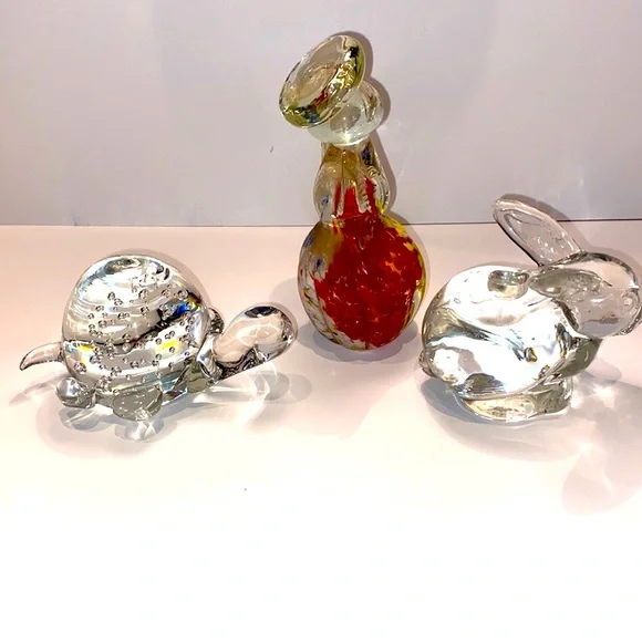 Turtle, Rabbit & Angle Paperweight - Picture 6 of 9